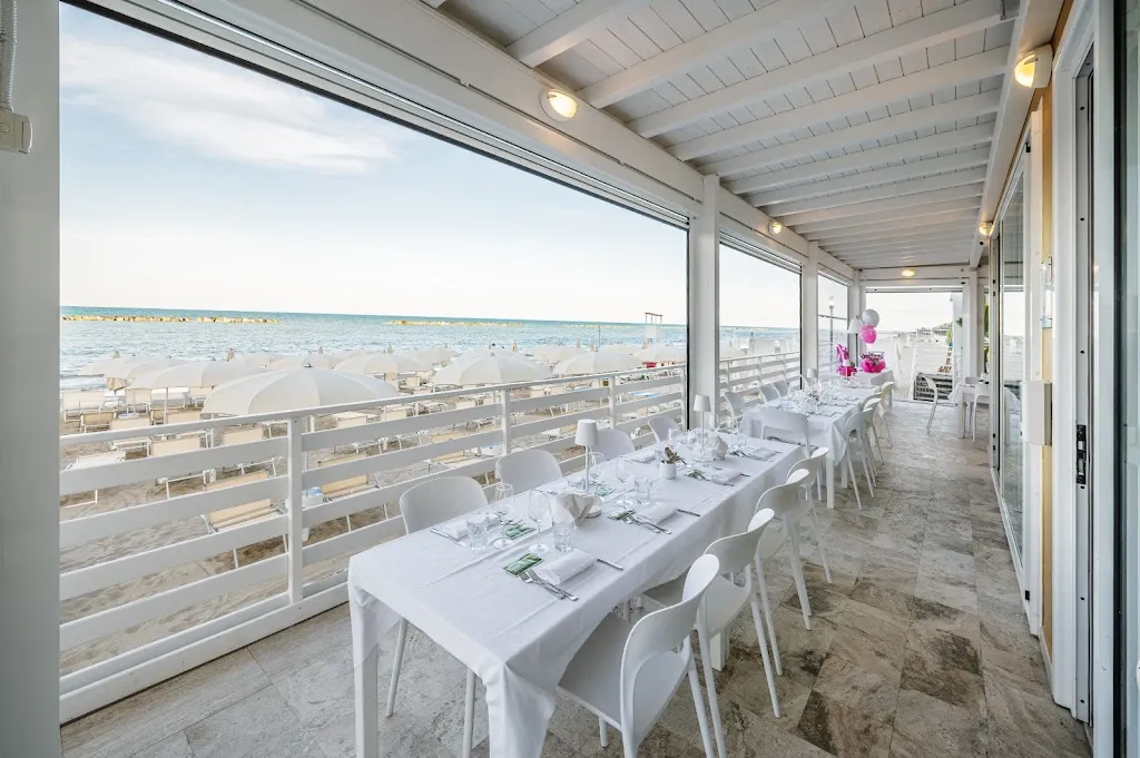 Borghetto Chalet_Cupra Marittima_slider_image_1