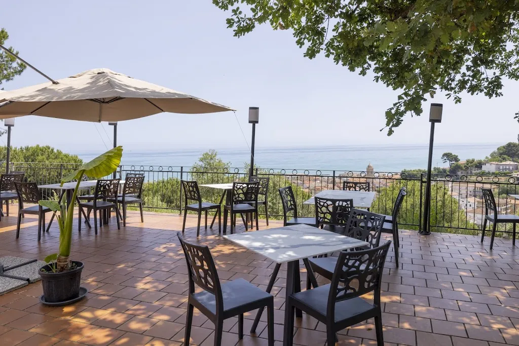 Ristorante Primo Sole_Cupra Marittima_slider_image_1