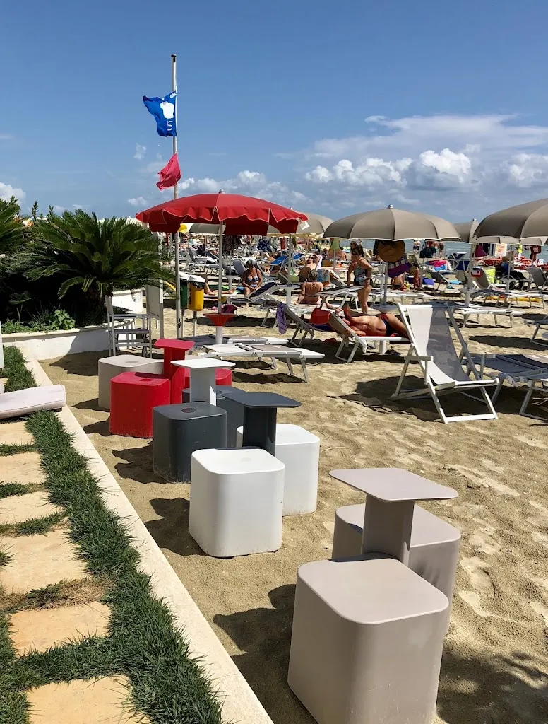 Chalet Sirenella restaurant in Cupra Marittima