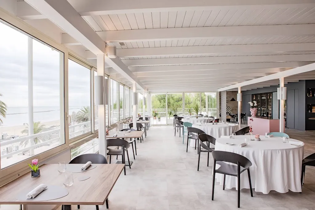 Attico sul Mare restaurant in Cupra Marittima