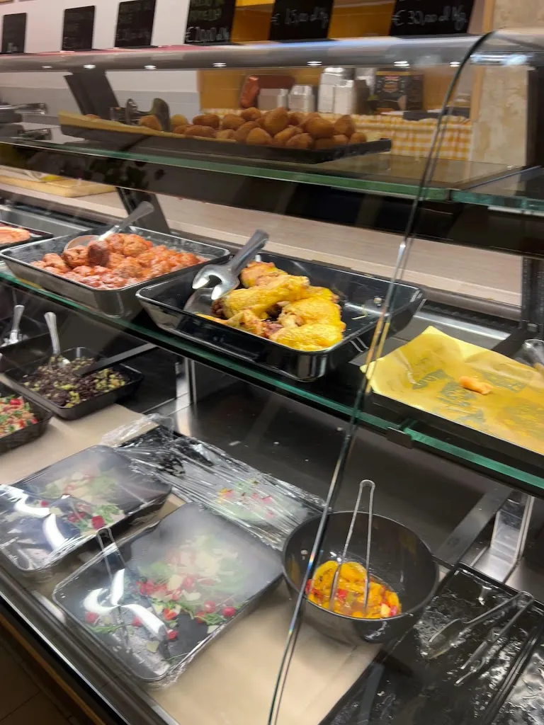 Giuseppe Marconi_AJO E OJO GASTRONOMIA_Cupra Marittima_review