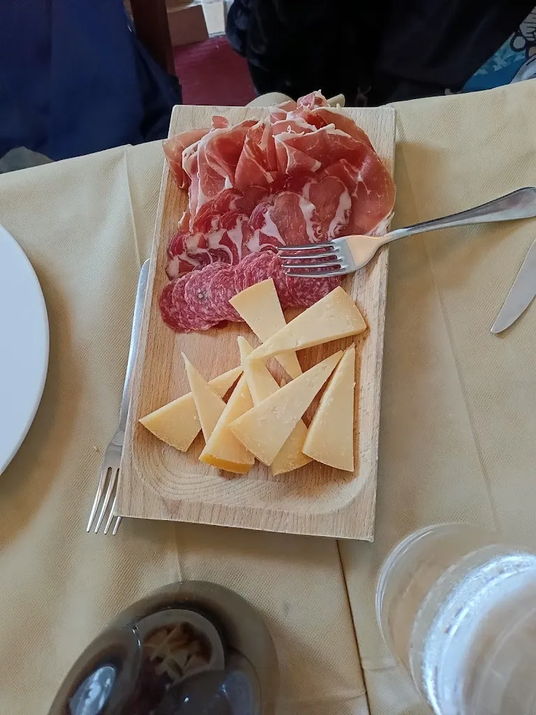 Sabrina M._Briciola di sole_Cupra Marittima_review