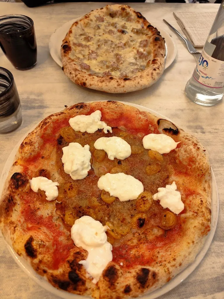 Ekaterina Martín_Ristorante Pizzeria La Pieve da Leo_Fermignano_recensione