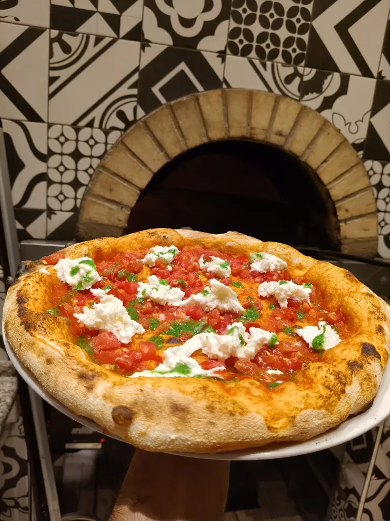 Ristorante Pizzeria La Pieve da Leo_Fermignano_slider_image_3