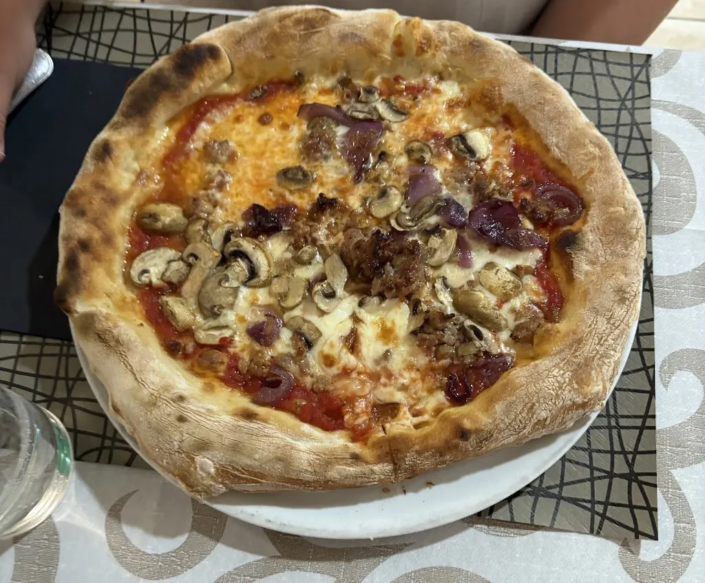 Andreas Stucke_Sapore del sole ristorante pizzeria_Fermignano_review