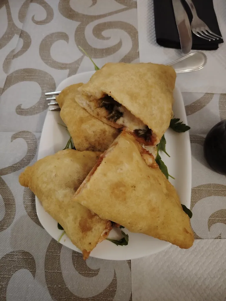 Libera Lombardo_Sapore del sole ristorante pizzeria_Fermignano_review