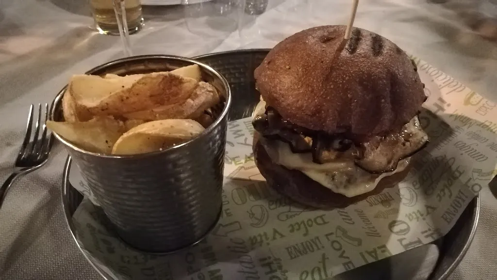 Menu_Burgheria steak-house da Bindo_Fermignano_image_4