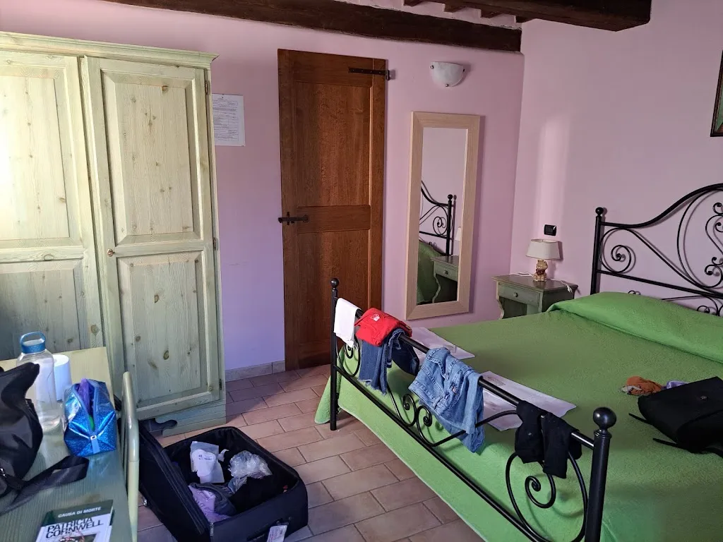 Cristina Torreggiani_Agriturismo Ca' Verdeselle_Fermignano_review