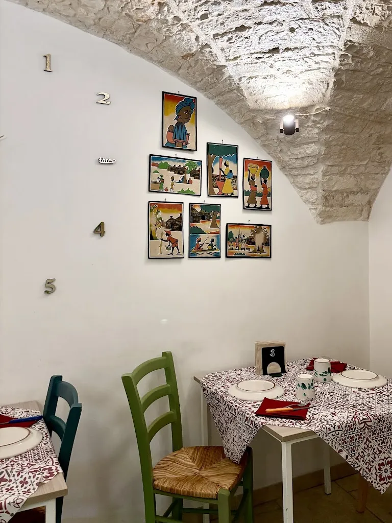 Giulia Demme_La Pignata_Casalini_review