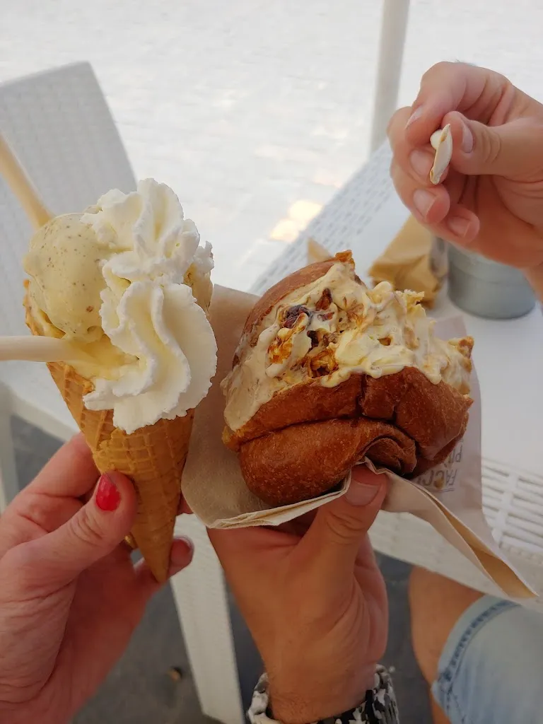 Genny Droghini_Gelateria La Romana_Fermignano_review