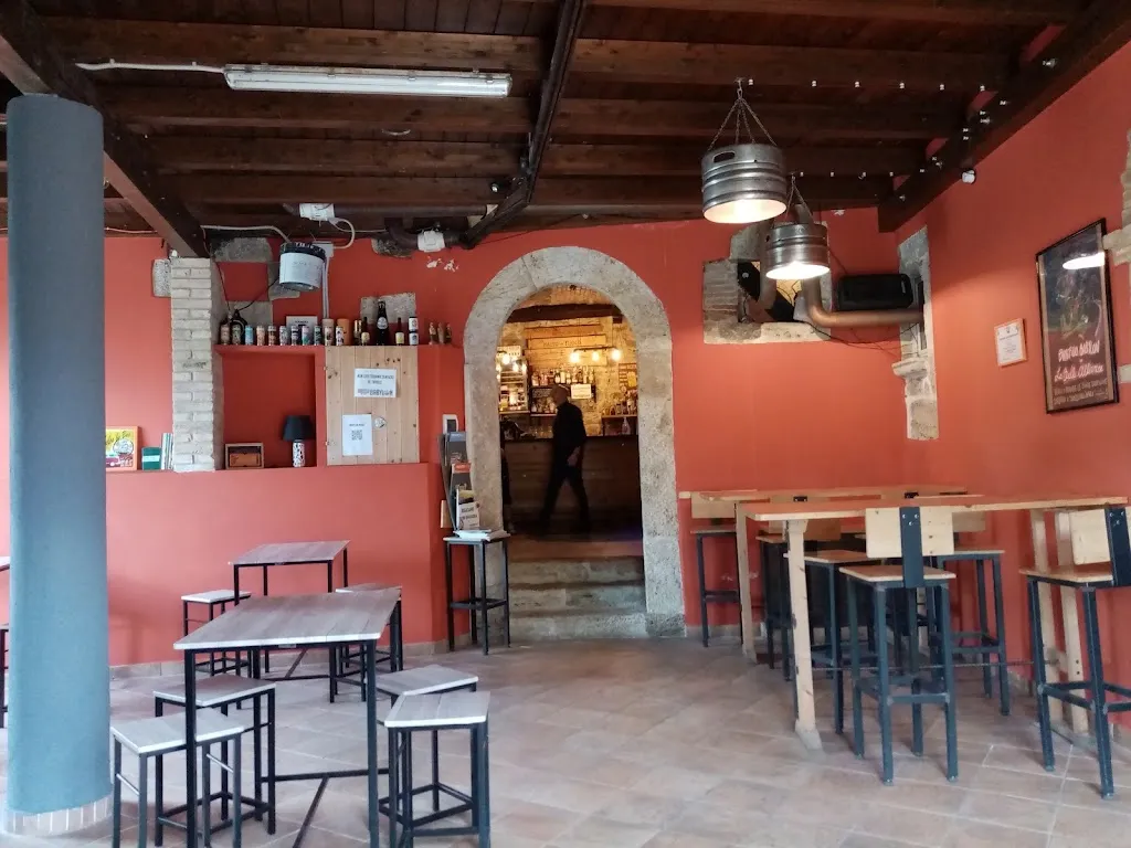 cinzia_Babylon Tap Room_Folignano_review