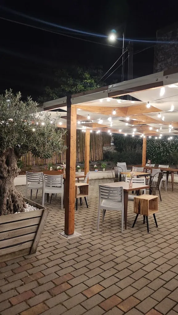 Osteria Mamà restaurant in Fratte Rosa