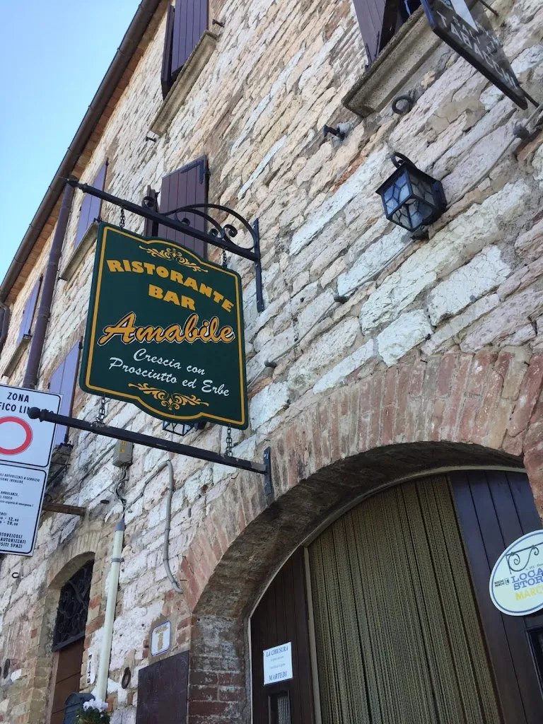 Ristorante Amabile restaurant in Frontone