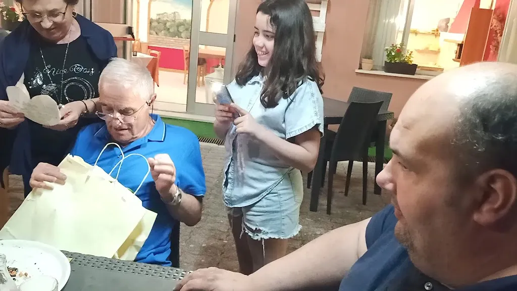 Ristorante Pizzeria Duegi_Frontone_slider_image_2