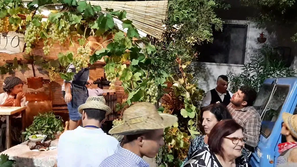 Tiffany Caffè Ristorante Braceria Pizzeria_Casalini_slider_image_2