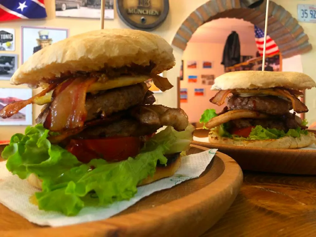 Menu_Boars Nest Country Bar_Fossombrone_image_3