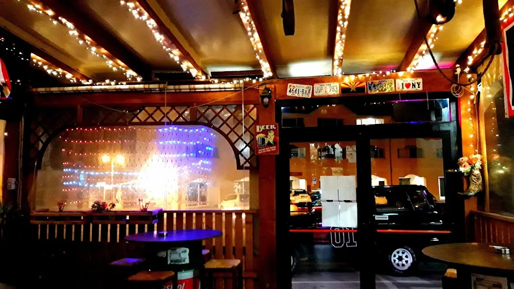 Boars Nest Country Bar restaurant in Fossombrone