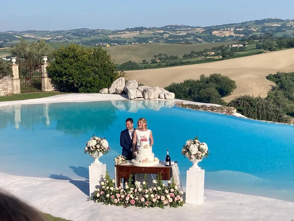 Villa La Cerbara Relais & Wedding_Fossombrone_slider_image_3