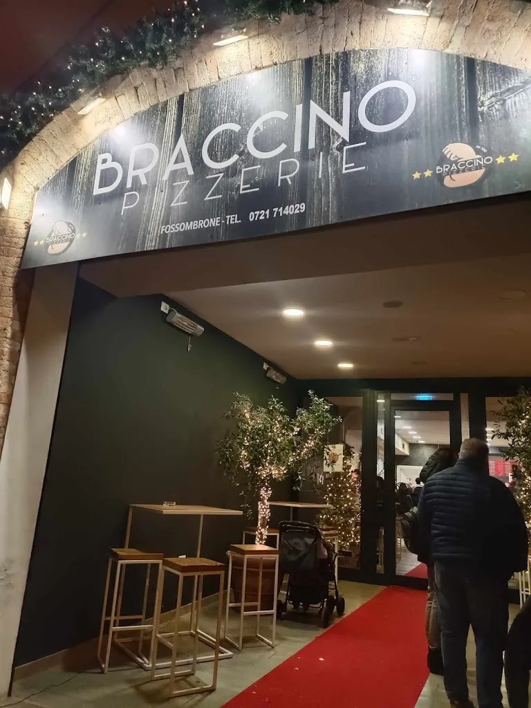 Pizzeria Braccino Fossombrone_Fossombrone_slider_image_3