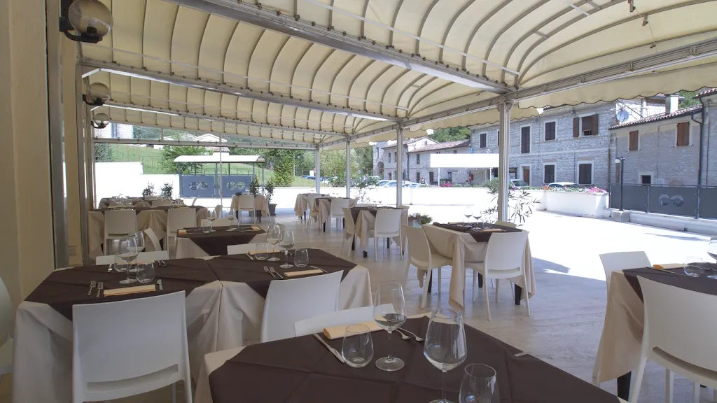 La Terrazza restaurant in Genga