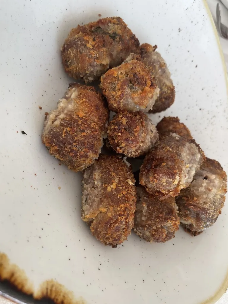 Austin_Da Tonia_Casalini_review