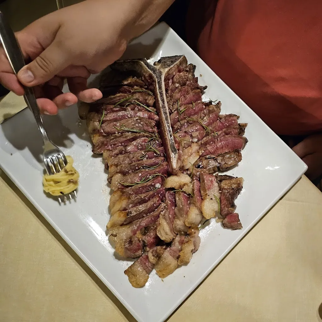 Andreea Bozga_Osteria il Gufetto_Gradara_recensione