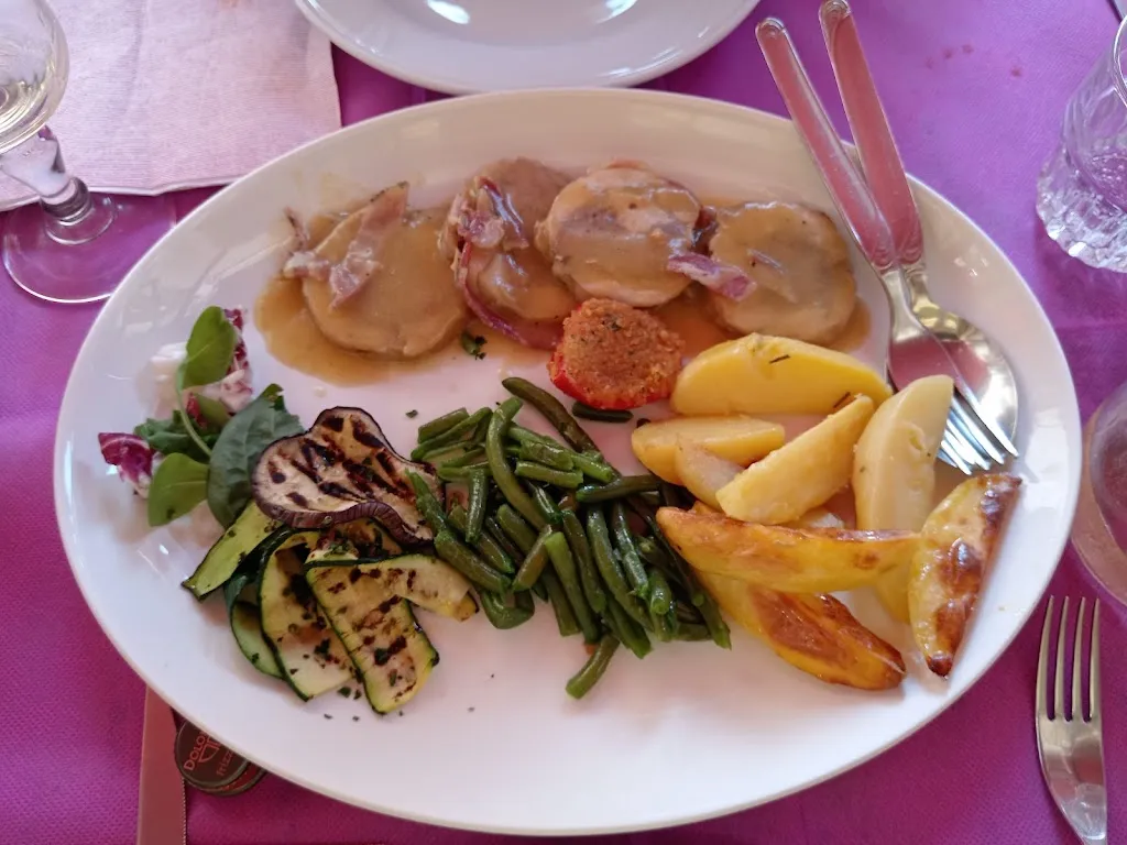 Tavernetta Paolo e Francesca_Gradara_slider_image_3