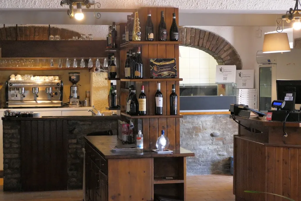 Ristorante Pizzeria Braceria La Nuova Gradarina restaurant in Gradara