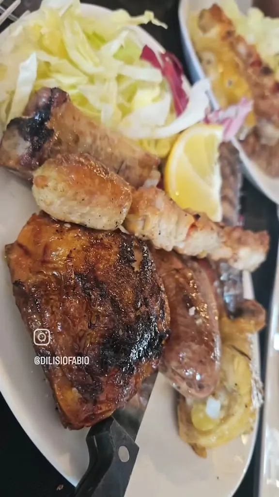 Ristorante Pizzeria Braceria La Nuova Gradarina_Gradara_slider_image_2