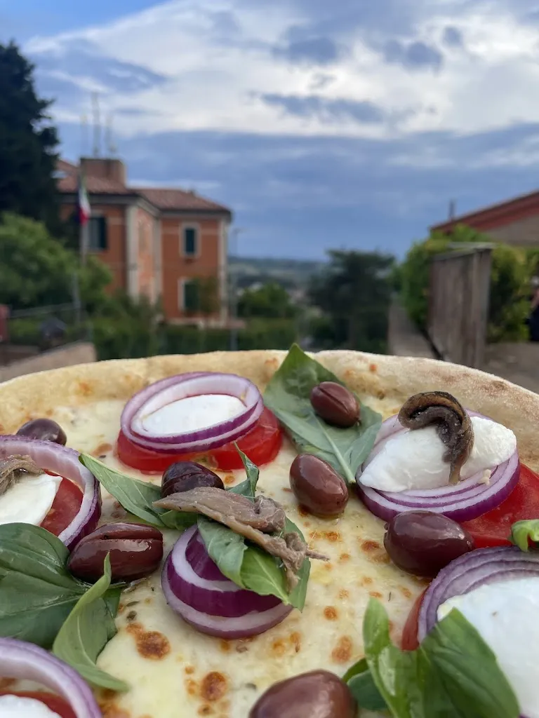 Pizzeria Da Berto_Gradara_slider_image_3