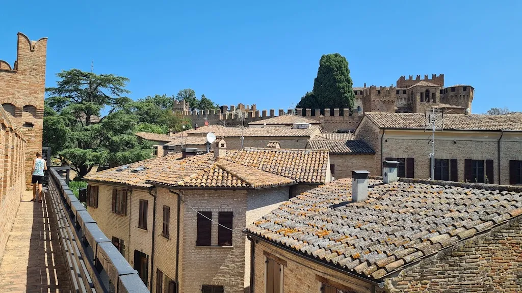 Ivo Hrdina_Castello di Gradara_Gradara_review