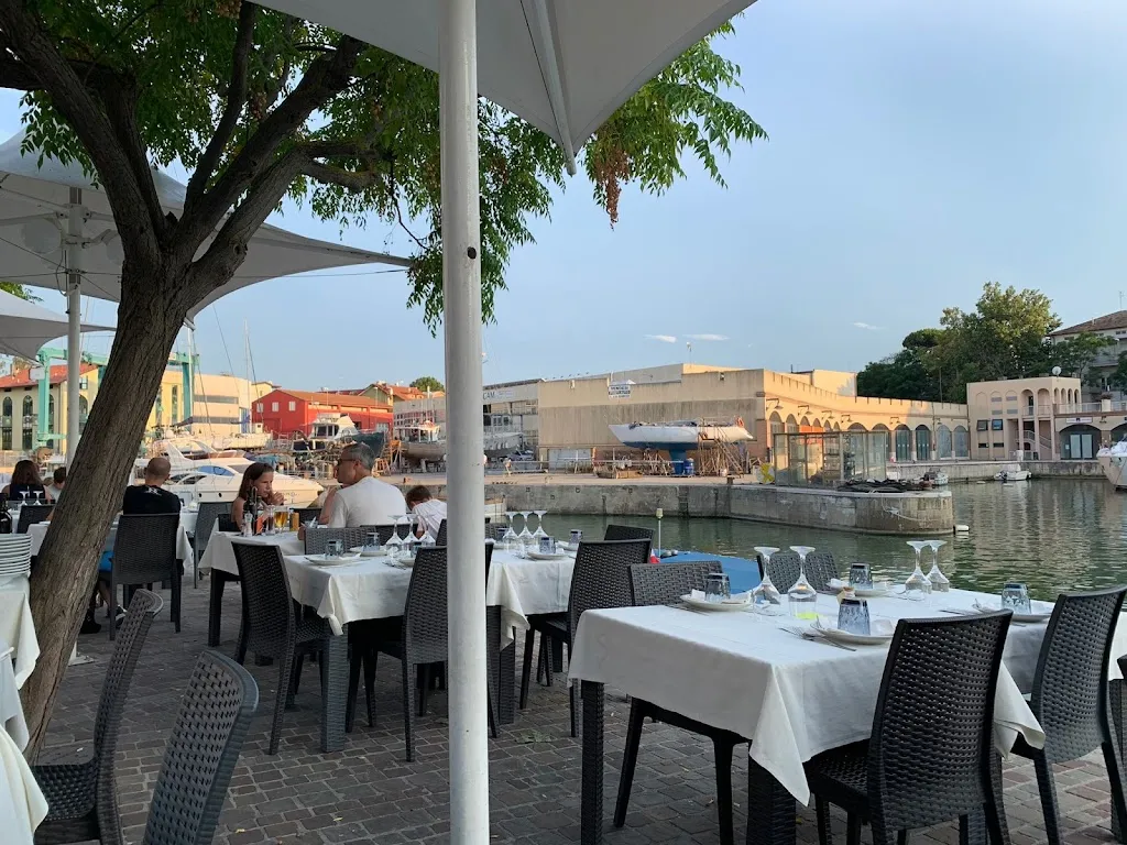 Lo Squero Ristorante Pizzeria restaurant in Gabicce Mare