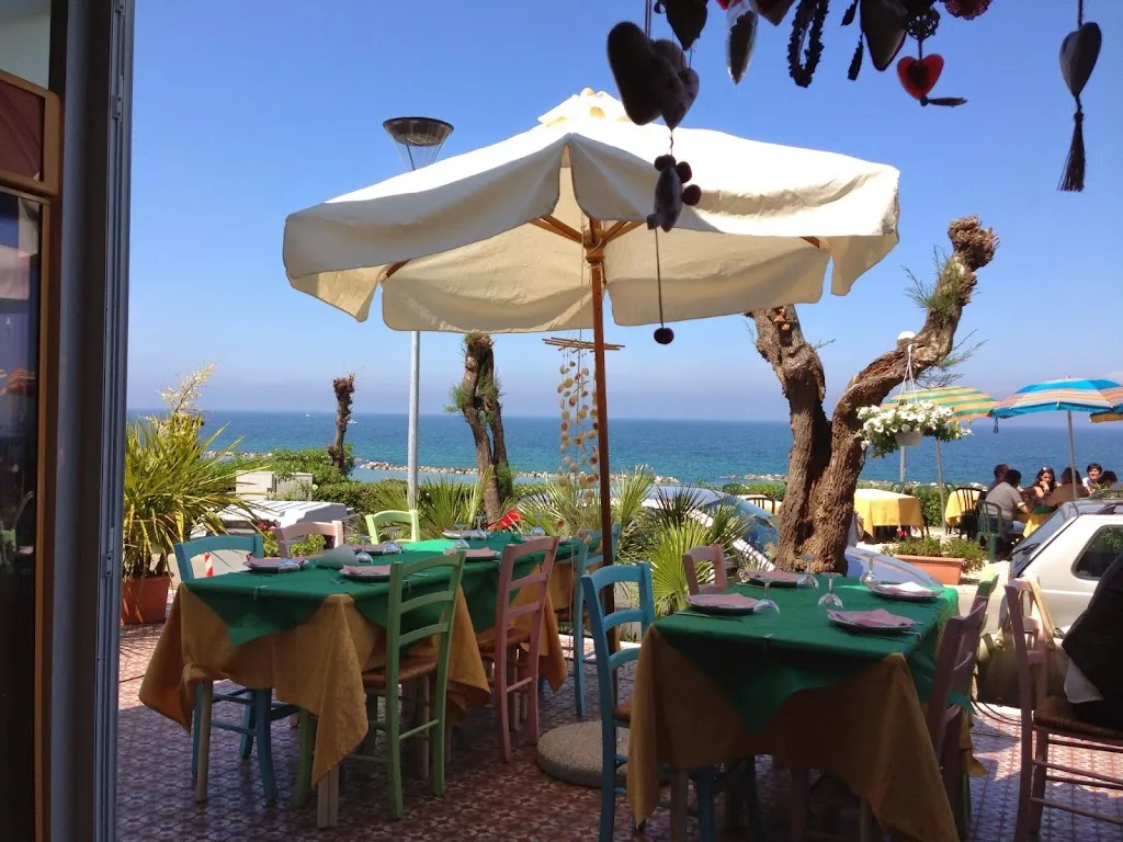 Osteria del pesce povero restaurant in Gabicce Mare