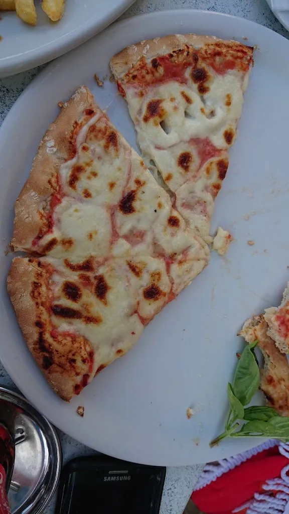 Jamie Farrow_Sottosopra Bar-Ristorantino-Giardino_Gabicce Mare_review