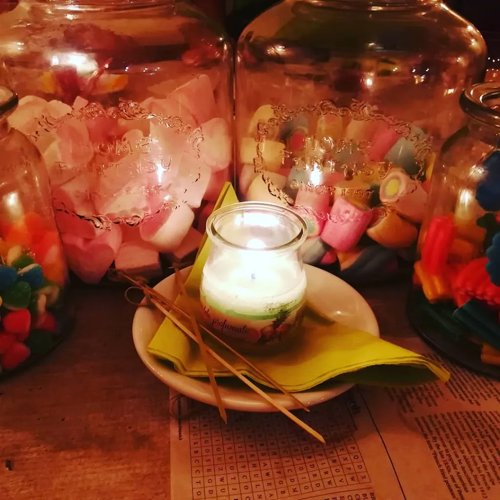 Annagrazia Lodeserto_Old Friends_Casalini_review