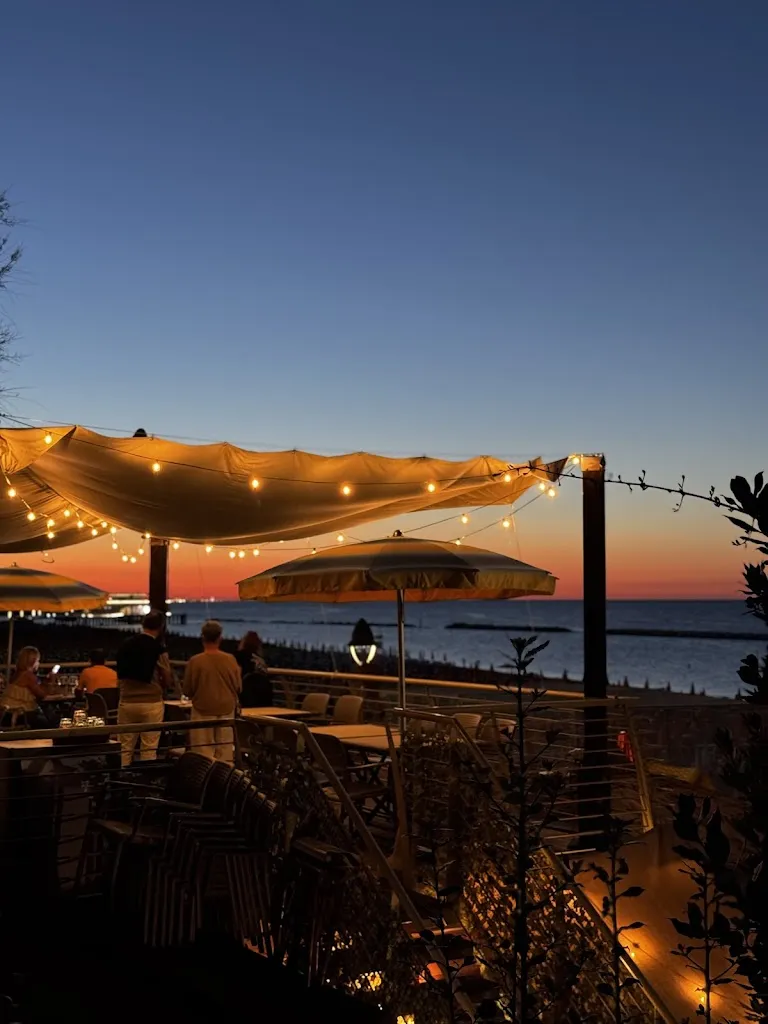 Andrea Gentile_Tin bota_Gabicce Mare_review