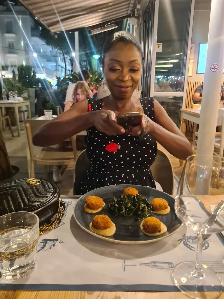 John_Gambero Rozzo_Gabicce Mare_review