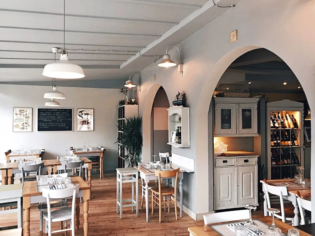 Gambero Rozzo restaurant in Gabicce Mare