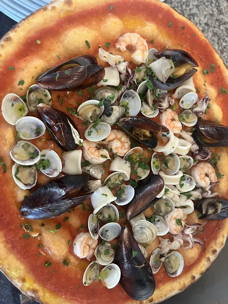 Ristorante Pizzeria Al Mazzini_Gabicce Mare_slider_image_3