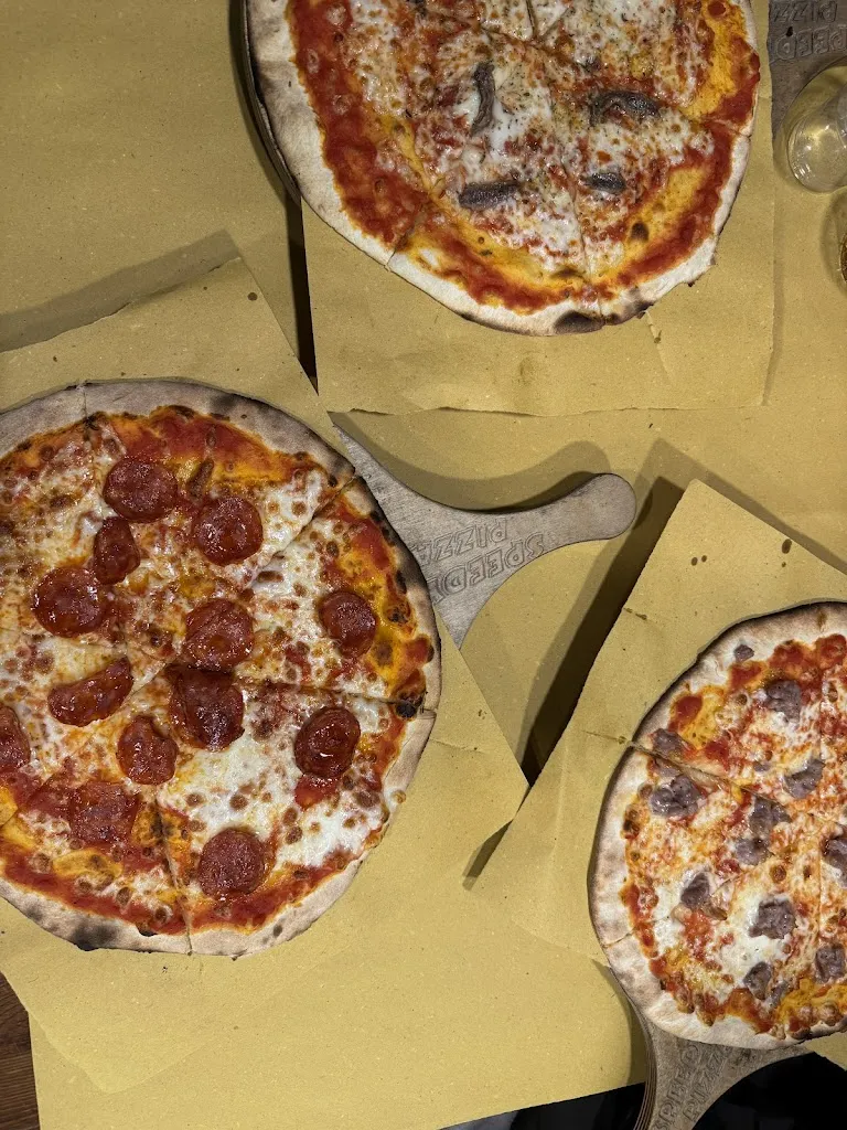 Raluca Elena_Speedy Pizza_Gabicce Mare_review