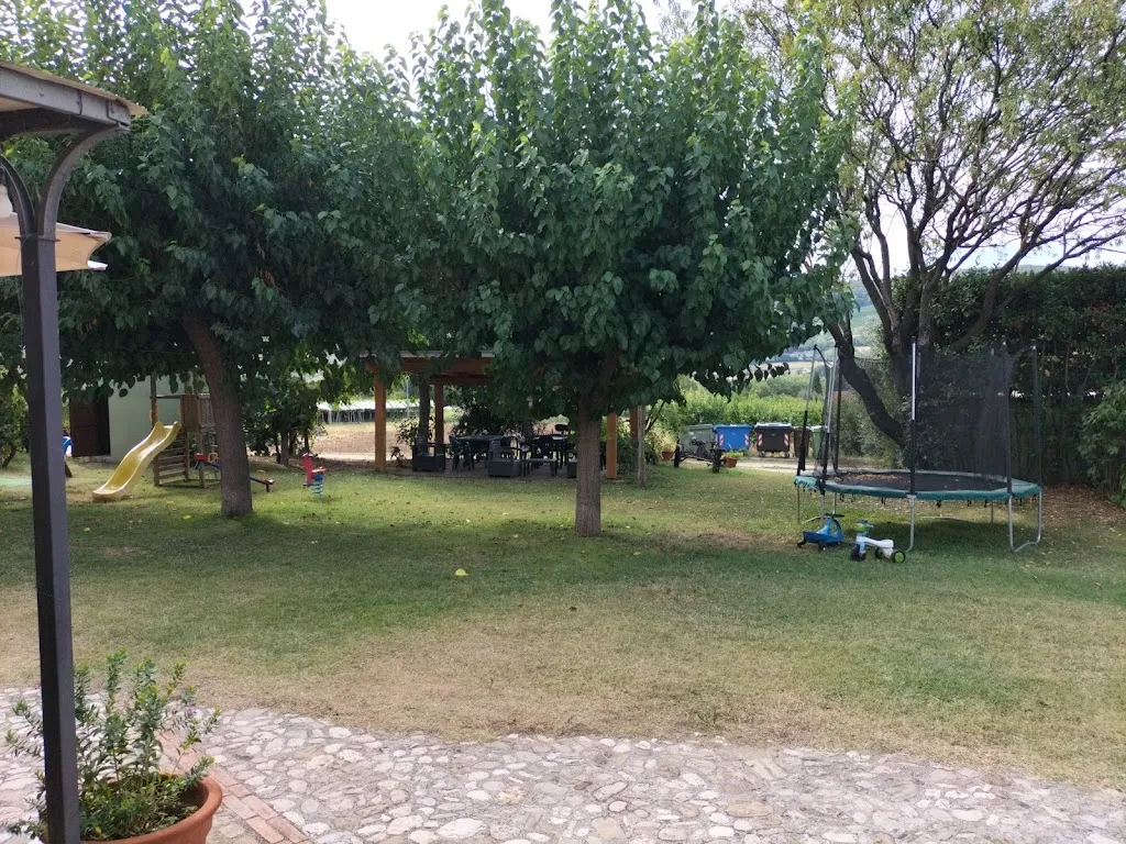 Roger Lussu_Casa Vecchia_Lapedona_review