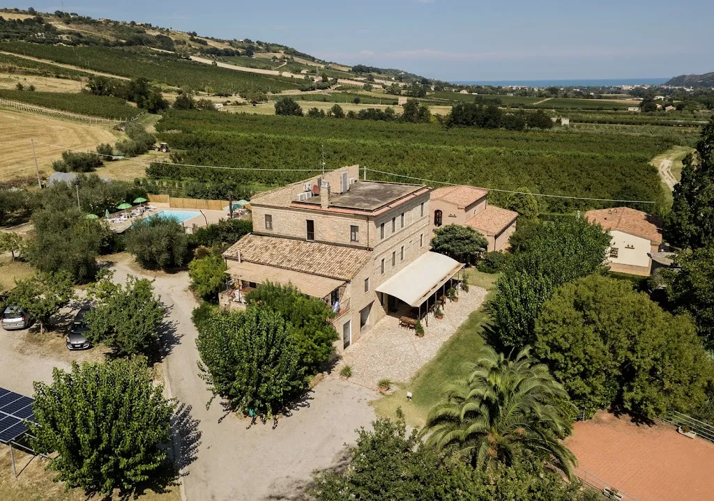 Casa Vecchia_Lapedona_slider_image_1