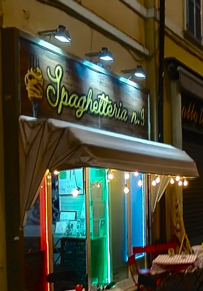 Spaghetteria N°9 restaurant in Le Grazie di Ancona