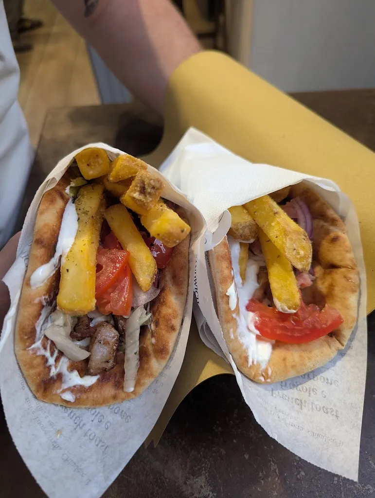 B C_Mazzini62 rosticceria e pita da rahel - cucina greca_Le Grazie di Ancona_review