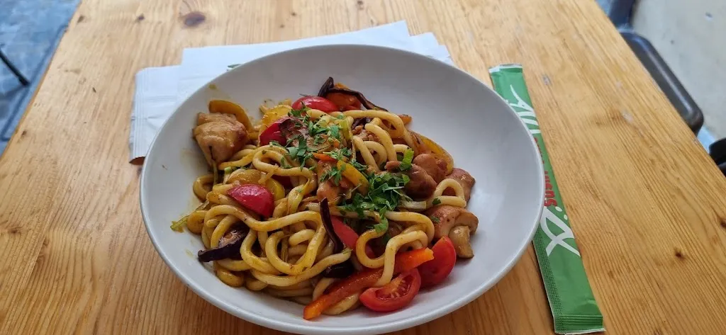 Tuğçe Ceyhan_WokAway_Le Grazie di Ancona_review