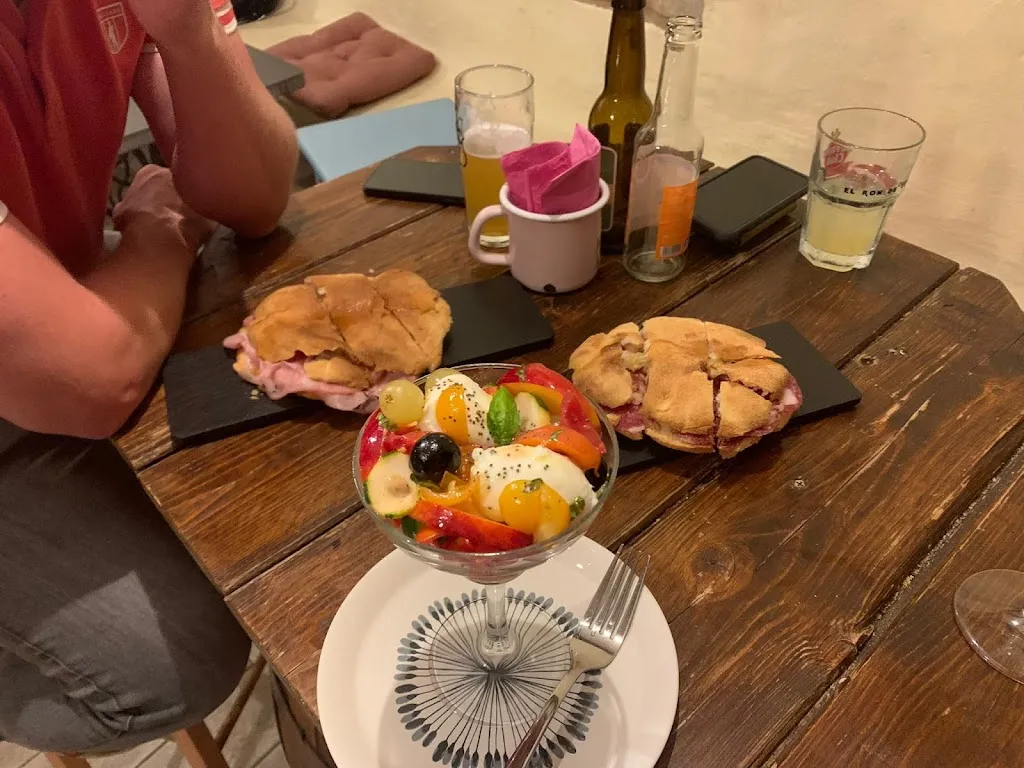 Mark van Veggel_E'nOsteria_Loro Piceno_review