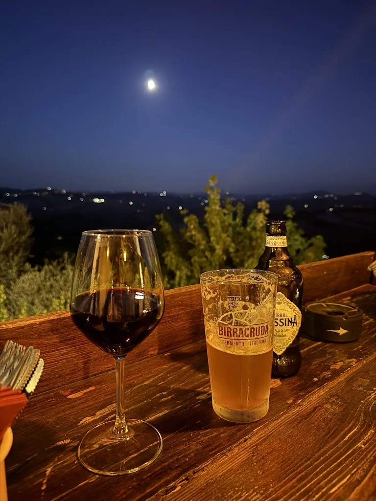 Silvana Conci_E'nOsteria_Loro Piceno_review