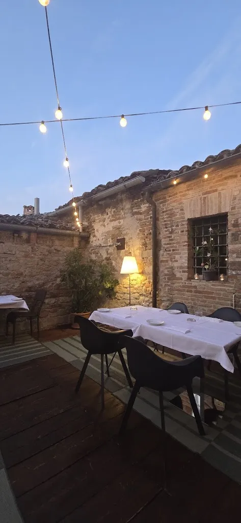 MISIDIA_Loro Piceno_slider_image_3