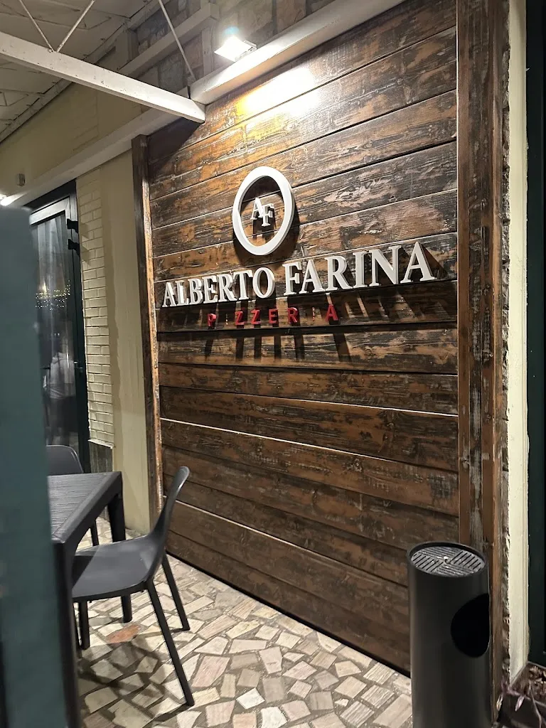 Pauline Yoong_Alberto Farina_Lido di Fermo_review