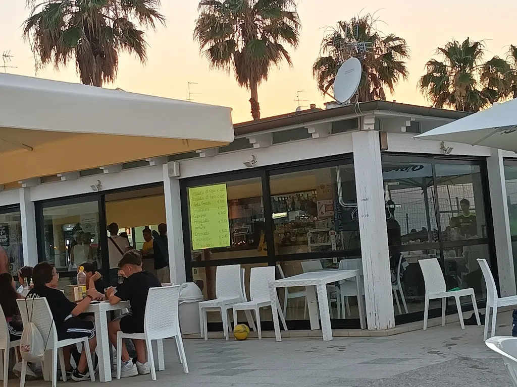 Pizzeria Doppiozero di Vallorani Andrea restaurant in Lido di Fermo